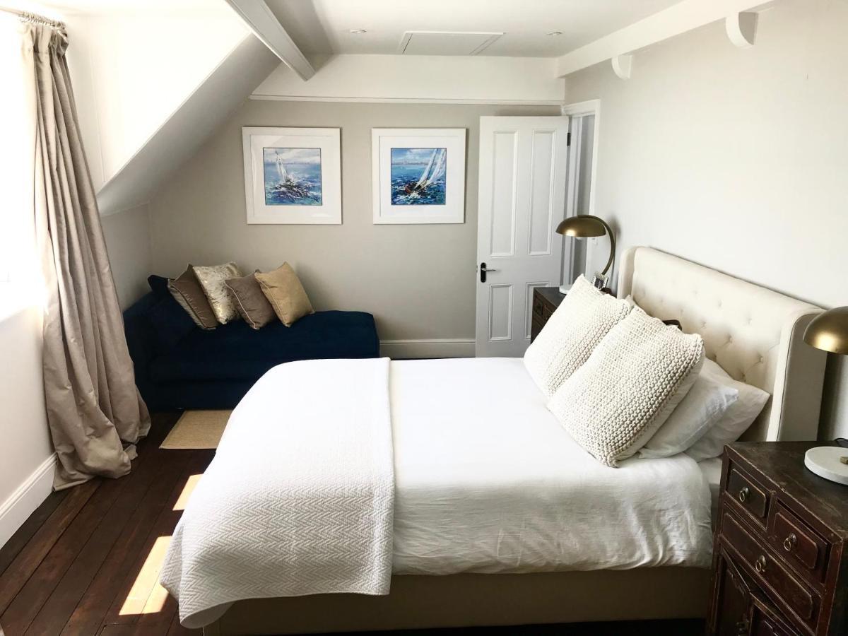 Marina Retreat - Stunning 4 Bedroom, 3 Bathroom House With Harbour Views! Ramsgate Dış mekan fotoğraf
